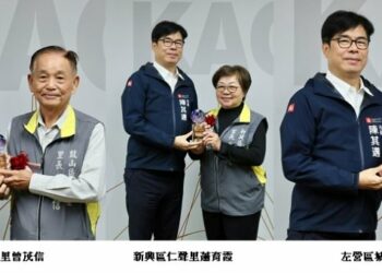 感佩深耕基層30載 高市府表揚20位三等內政專業獎章得獎里長