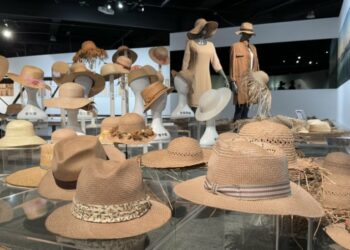 見證台灣「草帽國家隊」！中市纖博館展出世界唯一百年珍貴帽樣