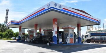 國際油價飆升　中油啟動平穩機制16日起汽柴油價格凍漲