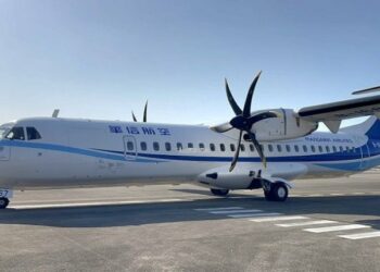 華信航空第12架ATR新機 今抵達松山機場 響應節能減碳 添加永續航空燃油