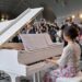 捷運站就是你的演奏廳!大安森林公園站公共鋼琴開放彈奏