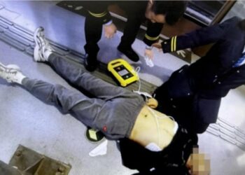 北京地鐵緊急救援奏效 乘客心跳驟停成功獲救