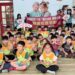 桃園郵局走進幼兒園           孩童手繪明信片傳母親節溫馨祝福