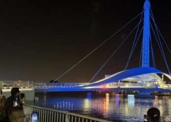 高雄港大港橋 明午增開橋體旋轉一次  配合機械維護測試