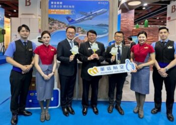 華信航空TTE旅展 推出「這夏出發 精彩無限」限時優惠  與超萌海東青寶寶互動 打卡送限量好禮