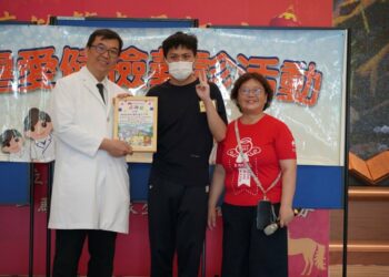 台中慈濟醫院為信望愛院童健檢 廿年付出不間斷