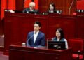 蔣萬安總質詢拍板無車日公車免費 推動敬老卡與營養政策再升級