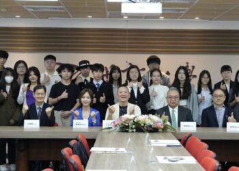 世新大學欣希望助學金發揮力量 幫學生走穩求學路