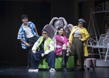 《戀愛製騙中》首演掀熱議 4位演員分飾14角「零秒切換」觀眾直呼看不夠