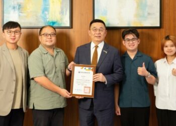 從印刷科第一名畢業到企業領航者 高科大校友林齊國獲全球留臺傑出校友獎