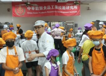 親手做烘焙好好玩 「大小樂齡烘焙體驗班」花蓮開課歡樂多