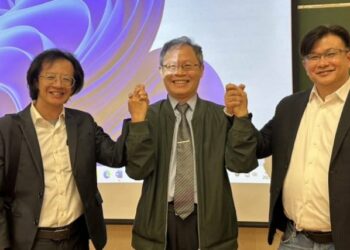 產學連結新里程:蘇紘慶顧問卸任東華大學財金系課程委員,兩年貢獻獲肯定