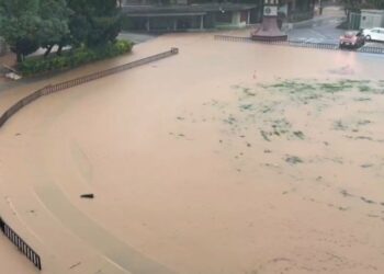 強降雨來襲        竹縣多處淹水、多校停課