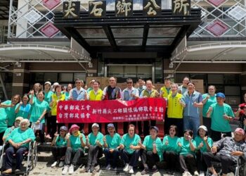 郵情暖尖石！新竹郵局攜手郵政工會送愛偏鄉　物資、防詐宣導雙管齊下