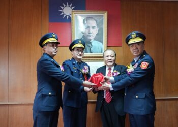 澎縣警新、卸任局長交接 林温柔正式履新