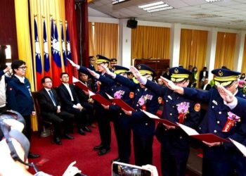 陳其邁肯定市警局治安表現成果斐然   期勉新進幹部齊心協力  共建高雄治安新力量