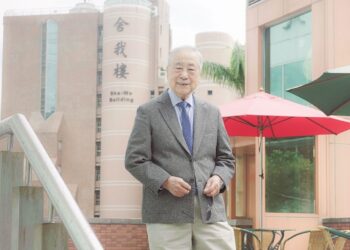 氣象權威李富城90歲重返校園　世新大學碩專班成終身學習首選