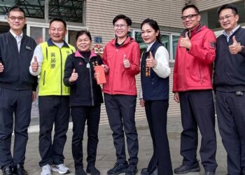 頭份市長羅雪珠偕市代會主席     慰勉 114年節安人員