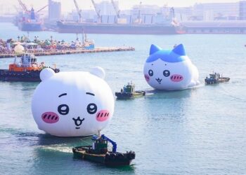 「吉伊卡哇」來囉！三位小可愛出遊高雄   1/25-2/16快來「高雄冬日遊樂園」感受萌魅力