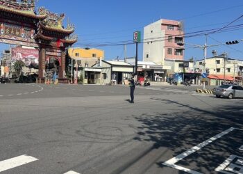 白沙屯拱天宮新春祈福        交通疏導看過來