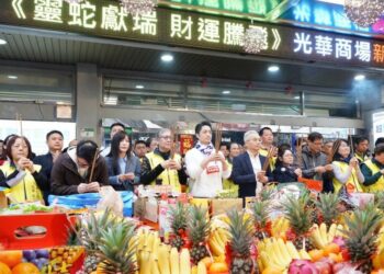 蔣萬安出席光華商場新春開工典禮 宣布4700萬升級設備 助商圈發展