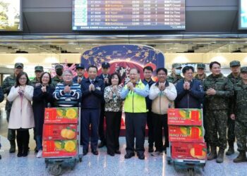 陳光復關心春節機場收假疏運 感謝團隊合作確保空運疏運順暢