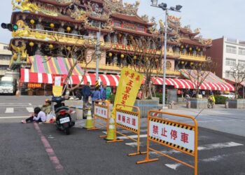 天公生，還未到  乞錢者已佔位？