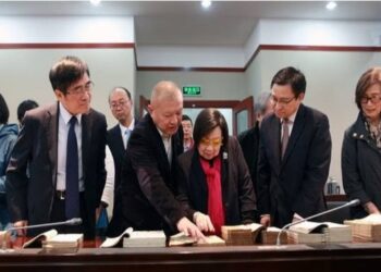 汪道涵之子汪致重赴台弔唁辜嚴倬雲   再憶汪辜情誼