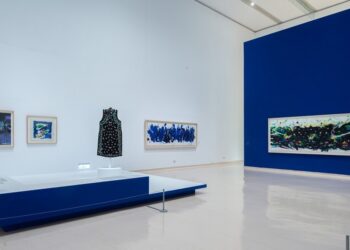 穿越時空的彩色四季  抽象繪畫大師陳正雄90大展「一位抽象畫家與他的收藏」高美館璀璨登場