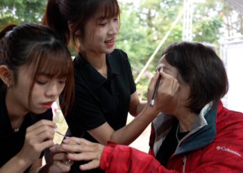 崇仁醫專美容保健科助力嘉義市「秀出健康勇壯 走出不凡潮實力」活動 展現專業彩妝技藝