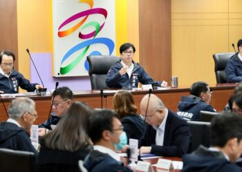 高雄空大辦學績效亮眼 陳其邁肯定並促擴展國際合作