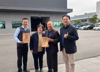 南華大學與馬稠後園區廠協會商談產學合作契機