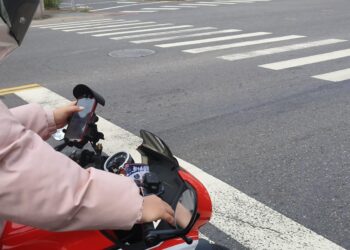 機車無力百發殘  機車鑰匙上面的「無力」？