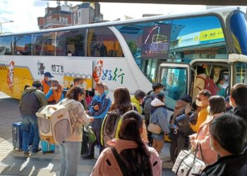 連假搭乘公共運輸搭配台灣好行使用電子支付最省錢