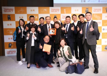 金蔥鵝油拌飯禮盒 2025東京國際食品展首度亮相 嘉義市長黃敏惠推薦「我嘉的伴手禮」