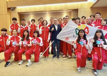 新北代表隊出征全原運  侯友宜授旗勉勵868健兒高雄發光