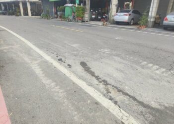 施工看似竣工，實則清掃工作未完成  營造與政府單位一起混