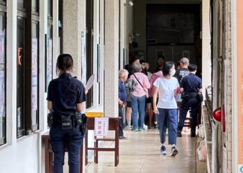 民進黨假托公民行動惡鬥國民黨  老百姓真情無聲投票勇敢不同意