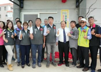 澎湖樂齡數位示範體驗場域啟用 陳光復：打造阿公阿嬤快樂學習的綠生活園地