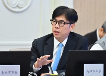 北上列席行政院會 陳其邁：高雄願與中央合作 統籌分配款增加財源用於減輕年輕人負擔