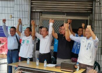 挑戰33年綠營版圖   國民黨徵召洪志明競選東港鎮長　