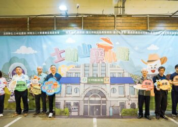 建國花市週末爆棚！ 「陽明山山藥季」展售、料理秀、綠拿鐵成焦點