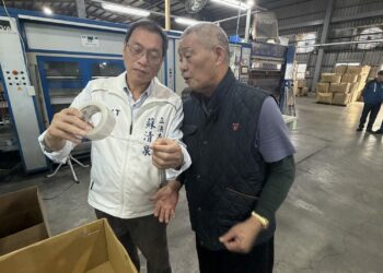 蘇清泉訪屏東光益包裝肯定成果　籲政府守護、扶植出口產業