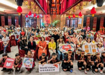 高屏助學感恩餐會登場  弱勢兒少以才藝回饋社會溫情