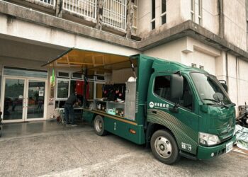 屏東行動維修志工深入社區　打造惜物修繕暖服務