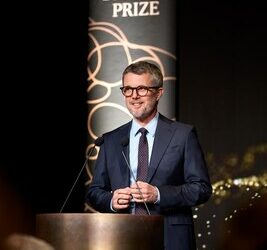 全球最大規模的大腦研究獎項，表彰揭開人類觸覺與痛覺感知奧秘的開創性成就