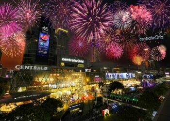 泰國在曼谷「亞洲時代廣場」Central World迎接新年