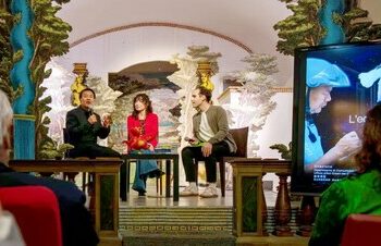 以詩為媒譜寫「下午三點」的世界回響