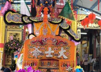 兩百年信仰不斷　小港龍湖廟大士爺祭典吸睛