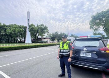 同學！  騎車卡慢ㄟ啦 內埔警關心您